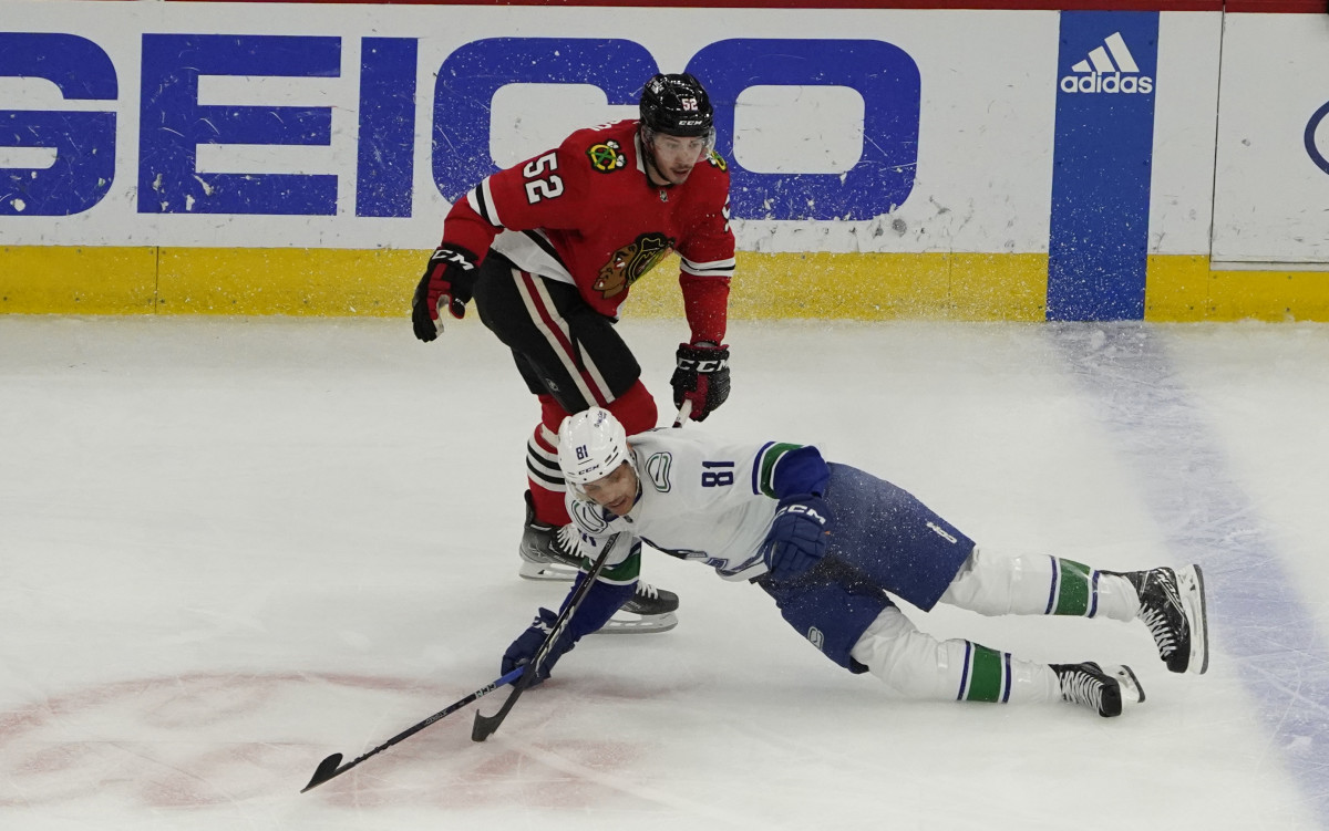 How to Watch Blackhawks vs. Canucks Live Stream TV Channel